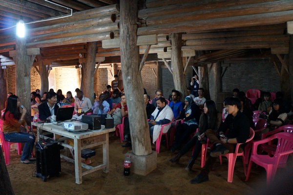 中非陶瓷文化藝術交流項目系列報道之八——粉彩裝飾交流活動在三寶舉行