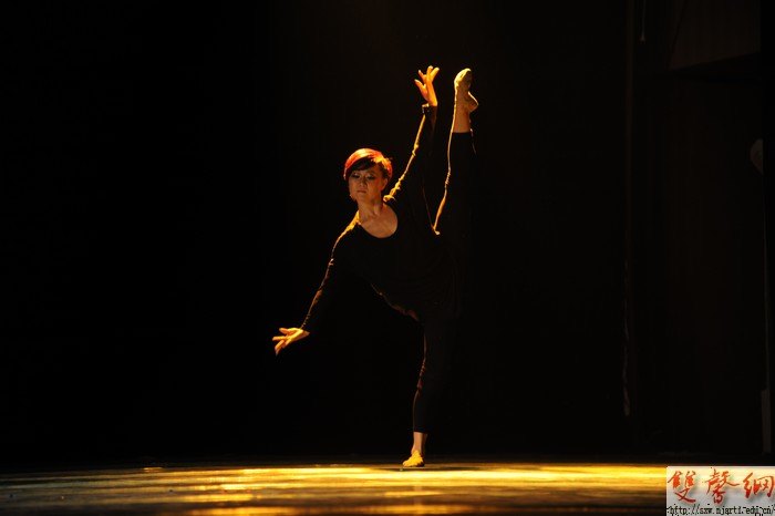 第二屆青年教師技能展演舞蹈專場精彩上演