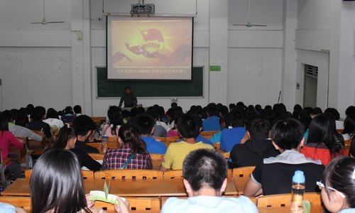 【一面旗幟】“學理論、強黨性、鑄信仰” 數學系團學干部培訓開班