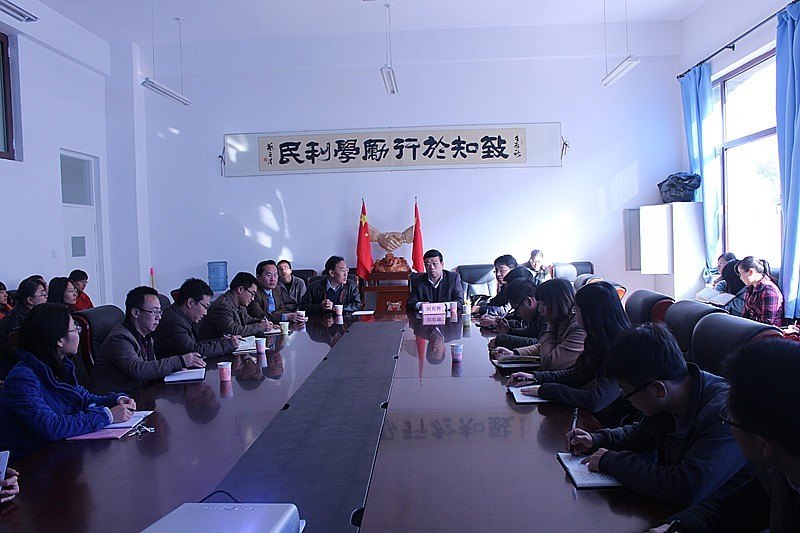 校長劉有智赴朔州校區指導工作并與朔州市領導舉行會談