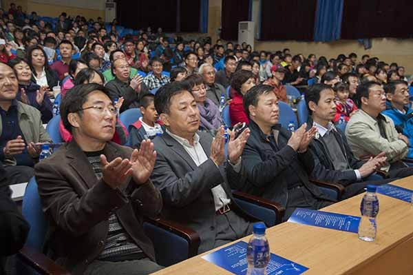 2013�����ˇ�g�MУ�@����ڟ��_��W��������