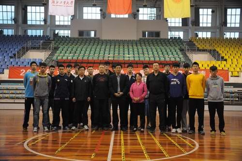 湖北工業(yè)大學(xué)男籃獲第十六屆CUBA中國大學(xué)生籃球聯(lián)賽湖北省預(yù)賽亞軍