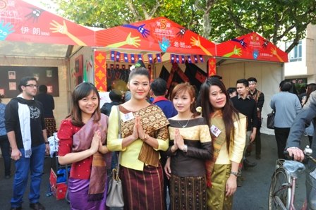 東華大學第五屆國際文化節(jié)開幕