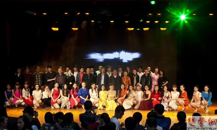 影視學院10播畢業匯報《正青春》上演“正能量”