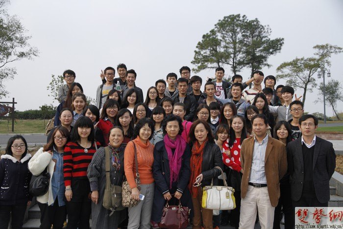 創(chuàng)業(yè)教育選修課師生參觀江蘇農(nóng)林職業(yè)技術(shù)學(xué)院