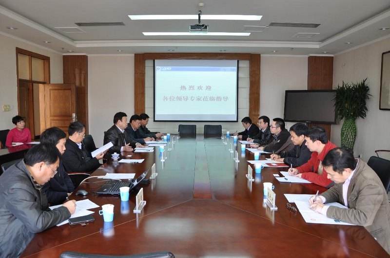 國防科工局和兵器工業集團領導來中北大學調研