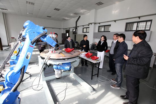 太原理工大學(xué)現(xiàn)代科技學(xué)院來院調(diào)研交流