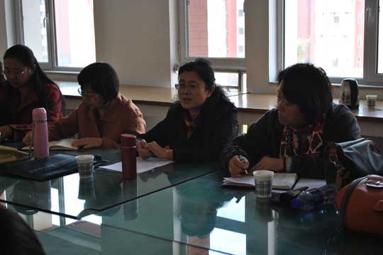 李長萍副院長在教育科學(xué)與技術(shù)學(xué)院作專題講座