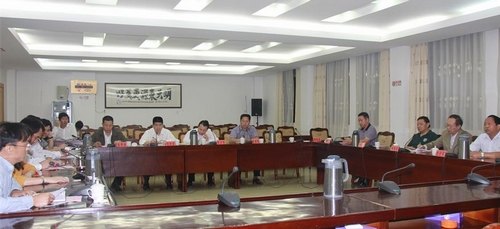 楊海濤書記率隊到連平縣、東源縣開展校友調研工作    慰問扎根山區的優秀校友