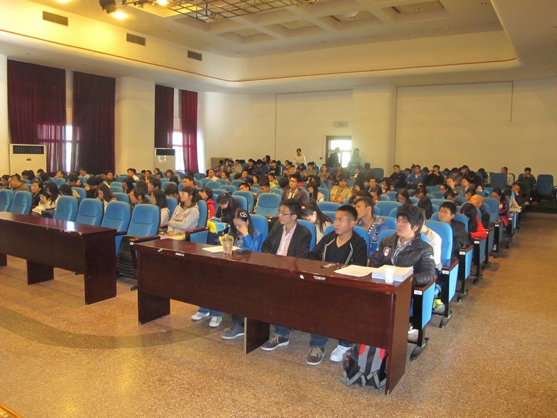 學(xué)院開展消防宣傳系列活動(dòng)