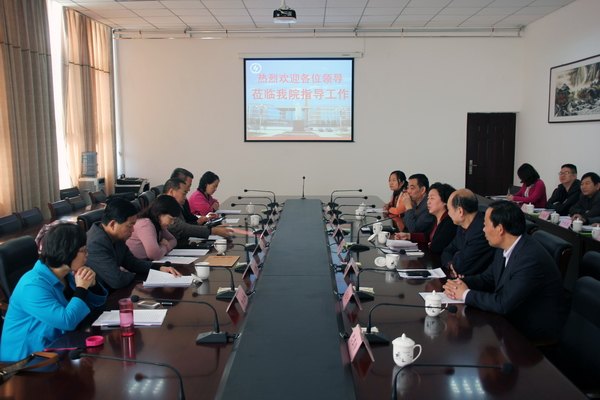 鄭州市教育局到鄭州職業技術學院檢查驗收優秀基層黨校