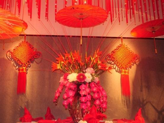 巧手插出“春天”來