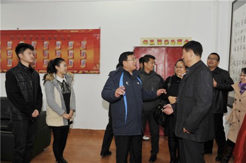 LСУِ߾OzMWRLWԺz鿼