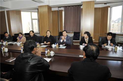 LСУِ߾OzMWRLWԺz鿼