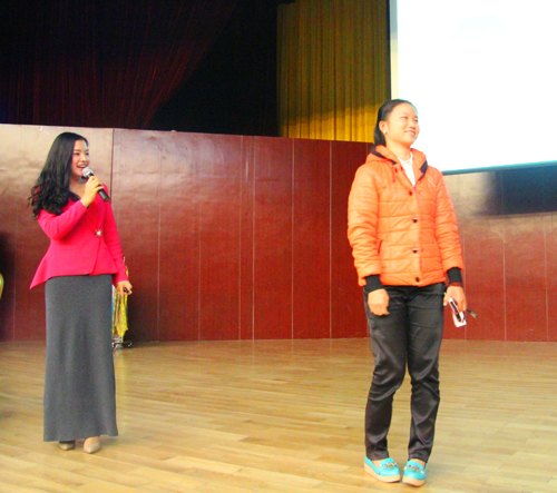 畢業(yè)生就業(yè):入職第一步  形象是關(guān)鍵