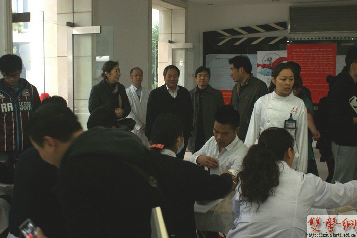 南京藝術(shù)學院兩天內(nèi)370名師生無償獻血75150毫升