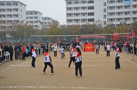 黃山學院舉辦第11屆大學生“青年杯”排球賽