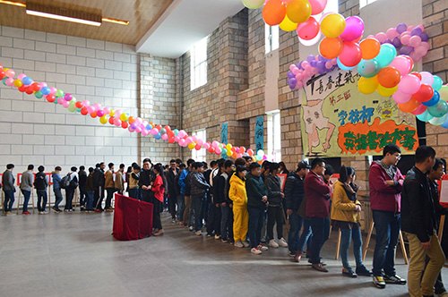 電氣信息學院分團委舉辦英語書法比賽