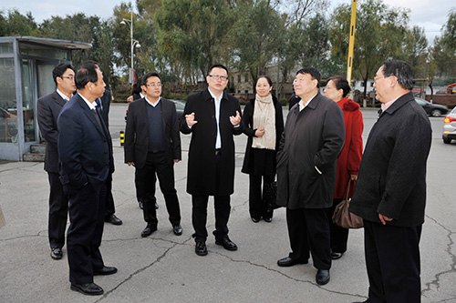 中國民辦教育協會會長王佐書蒞臨長春建筑學院參觀考察