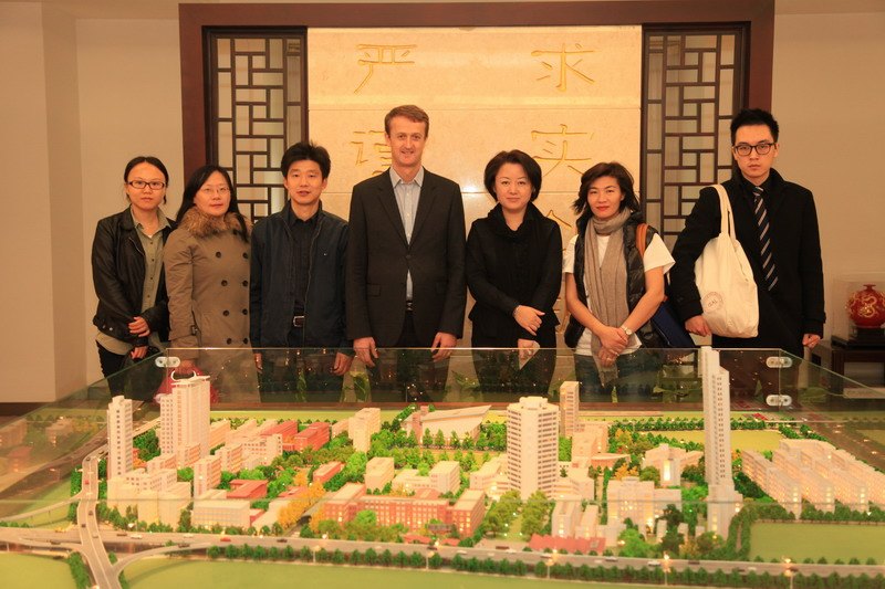 法國及意大利多所著名服裝院校訪問東華大學(xué)推進(jìn)國際教育合作