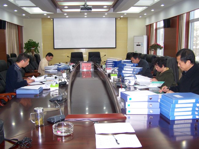 ץA(ch)ٰl(f)չ  ӽ̌W(xu)MO(sh)ˮƽ  W(xu)Ժ_(ki)չ(yu)ҙzu(png)(dng)