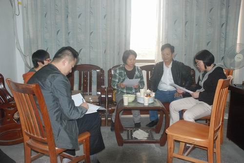 文法學(xué)院各黨支部相繼召開黨的群眾路線教育實(shí)踐活動專題組織生活會