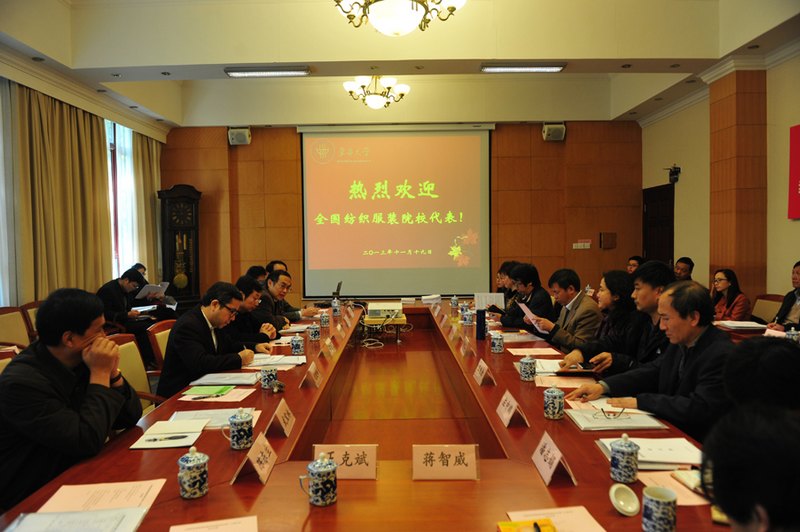 ȫbԺУ̌WоʮŌږ|AW_