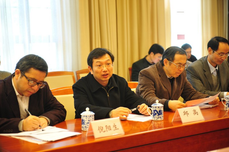 ȫbԺУ̌WоʮŌږ|AW_