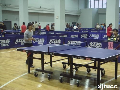 西安交通大學城市學院乒乓球隊在交大2013年教職工乒乓球比賽中再創佳績