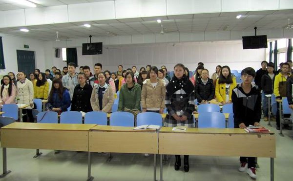 M(jn)v W(xu)Уeеڵvû(dng)