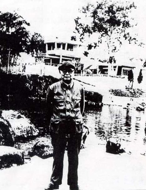 【我與母校的故事系列報道】盧斯飛:知識分子的良師益友——懷念老院長袁似瑤同志