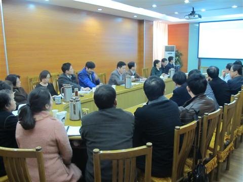 陸林執(zhí)行院長到后勤服務(wù)中心調(diào)研工作