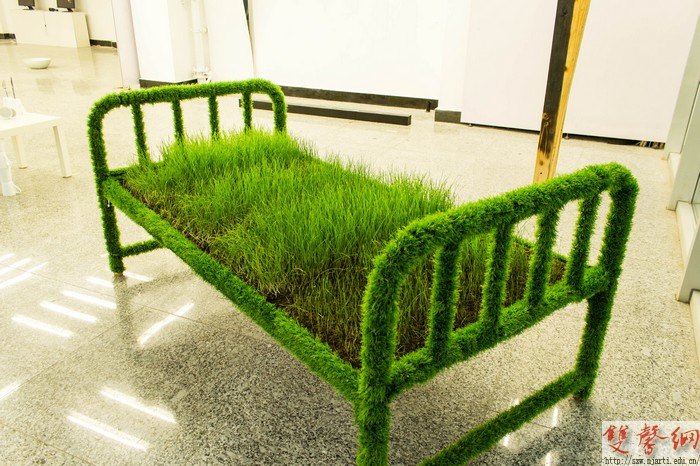 設計學院舉辦“Enthüllung東西”海斯特教授第八次工作坊作品展