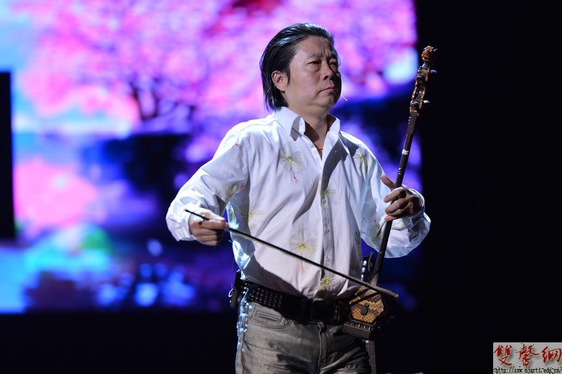 “音樂鬼才”卞留念回母校暢談科技引爆音樂革命