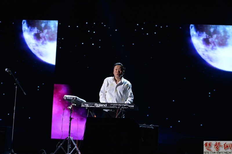 “音樂鬼才”卞留念回母校暢談科技引爆音樂革命