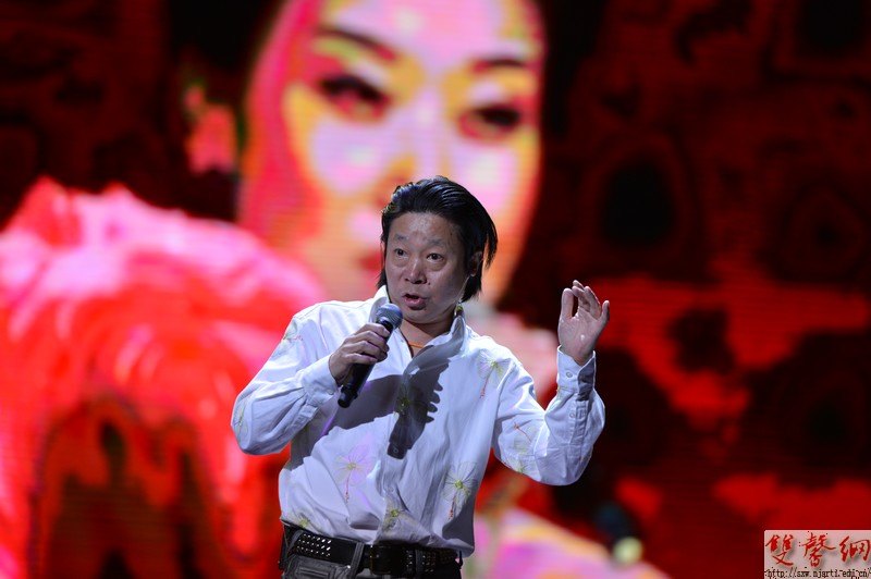 “音樂鬼才”卞留念回母校暢談科技引爆音樂革命