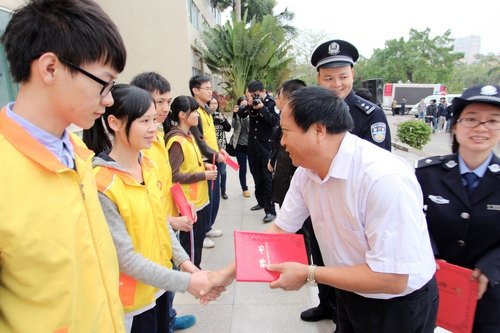 拒絕毒品 珍愛(ài)生命 惠城區(qū)禁毒宣傳活動(dòng)走進(jìn)惠州學(xué)院