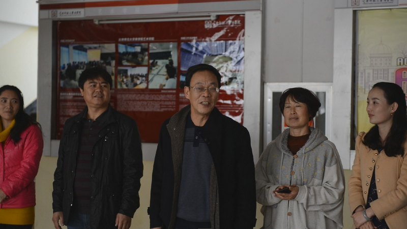 云南師范大學商學院學子導演微電影《面具》舉行開拍儀式