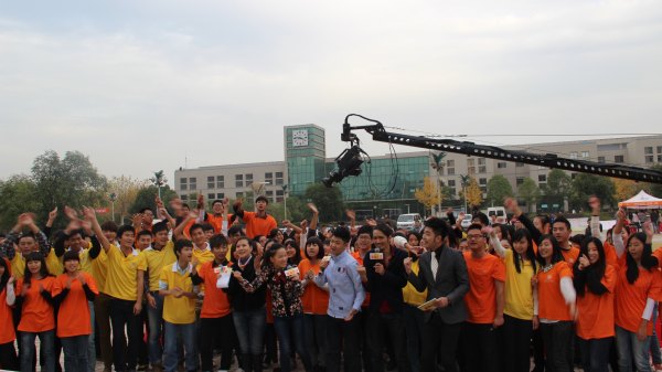 武漢電視臺《唱響武漢》大型電視公益活動走進(jìn)武漢工程大學(xué)