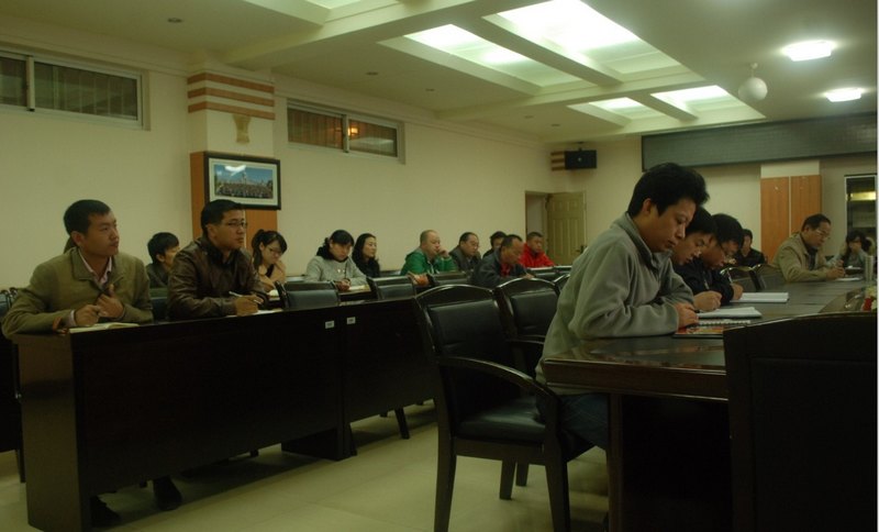 云南師范大學商學院組織召開學習貫徹聯盟后勤系統工作會