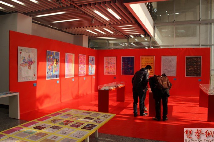 設計學院龐蕾老師舉辦“為設計而生”個展