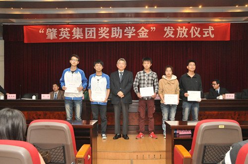 ӢFW𡱰lŃxʽڏV|ʯͻWԺ¡e