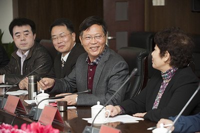 法國昂熱大學代表團來訪