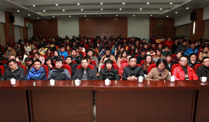 常州工學院2012—2013年學生表彰大會圓滿落幕