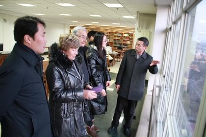 世界溫泉及氣候養(yǎng)生聯(lián)合會(huì)秘書長(zhǎng)恩貝托索利曼教授一行到渤海大學(xué)考察