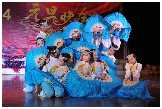 機(jī)械學(xué)院舉辦“中國(guó)夢(mèng)、機(jī)械夢(mèng)、我的夢(mèng)”2014元旦晚會(huì)