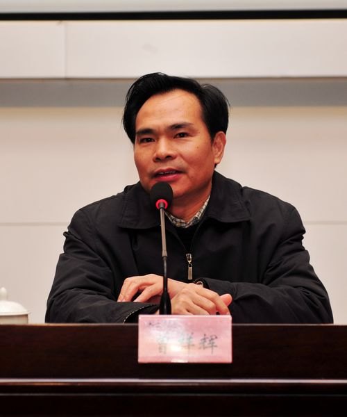 三明市優秀企業家資助三明學院家庭經濟困難學生50萬元