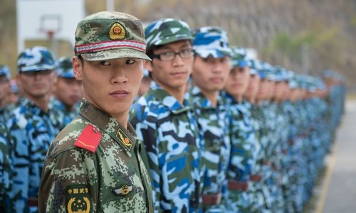 校園迷彩   砥礪青春