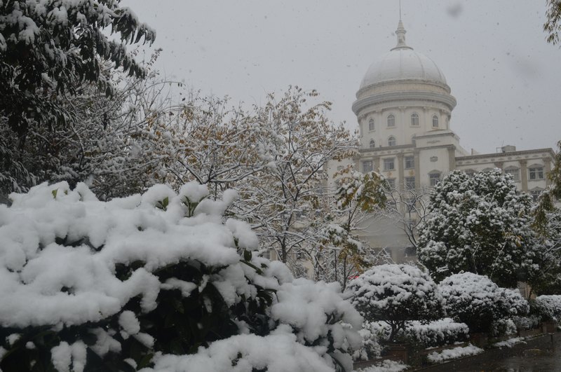 夢幻雪景 魅力商院
