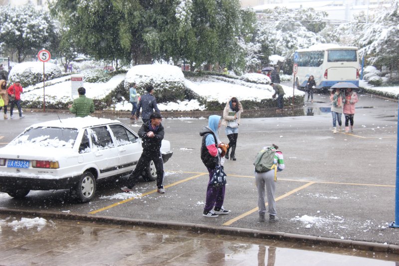 夢幻雪景 魅力商院